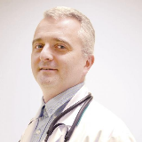 Dr n. med. Tomasz Grzelewski